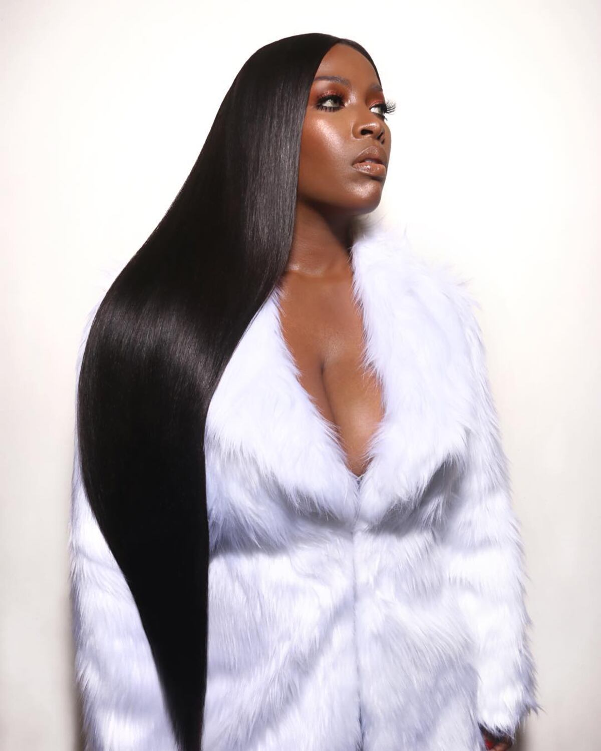 La cosa ta’ dura. La ex ‘Big Brother’ Milka Rodríguez vende patitas de puerco y torrejitas de bacalao