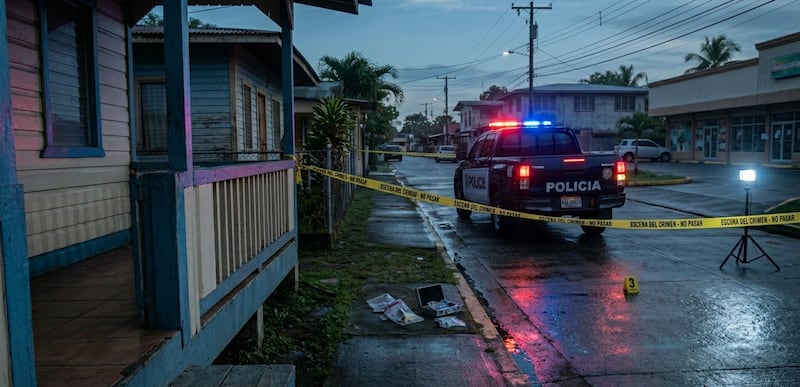 Gabriel y Elvin mueren.  Dos crímenes sacuden Colón en plena madrugada y durante el partido de Panamá