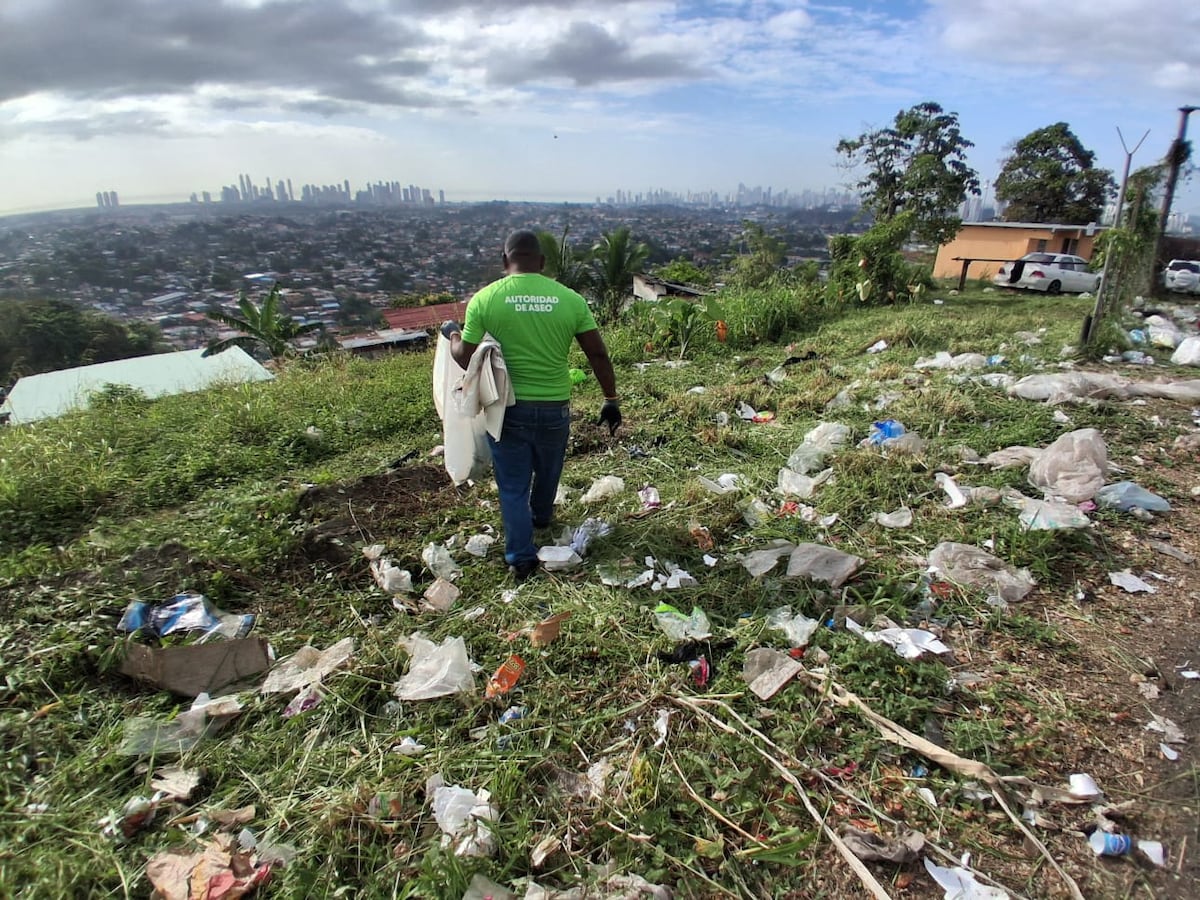 Desde Tinajitas a la calle: privados se suman a limpieza en San Miguelito