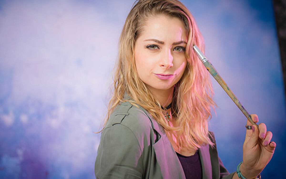 ¡Uy! Youtuber dice que la actriz  Karla Souza tuvo la culpa de que la violaran