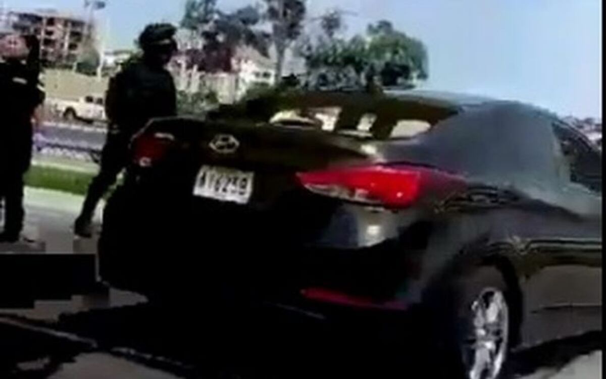 Balacera en salida del Corredor Sur. Un conductor fue asesinado| Video