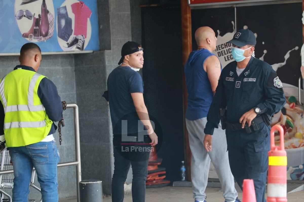 Mira lo que te puede pasar. Una persona detenida provisionalmente por lesionar a policías e infringir normas sanitarias 