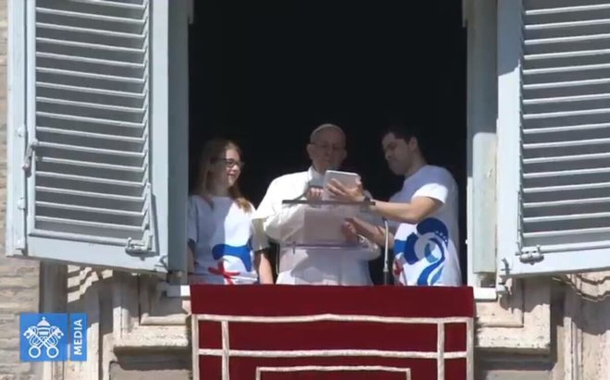 GLORIA A DIOS. El Papa Francisco abre las inscripciones  para la JMJ Panamá 2019