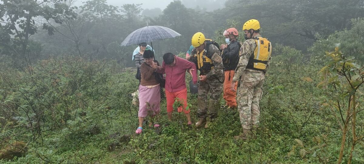 La Fuerza de Tarea Conjunta rescató cuatro bebés y nueve niños