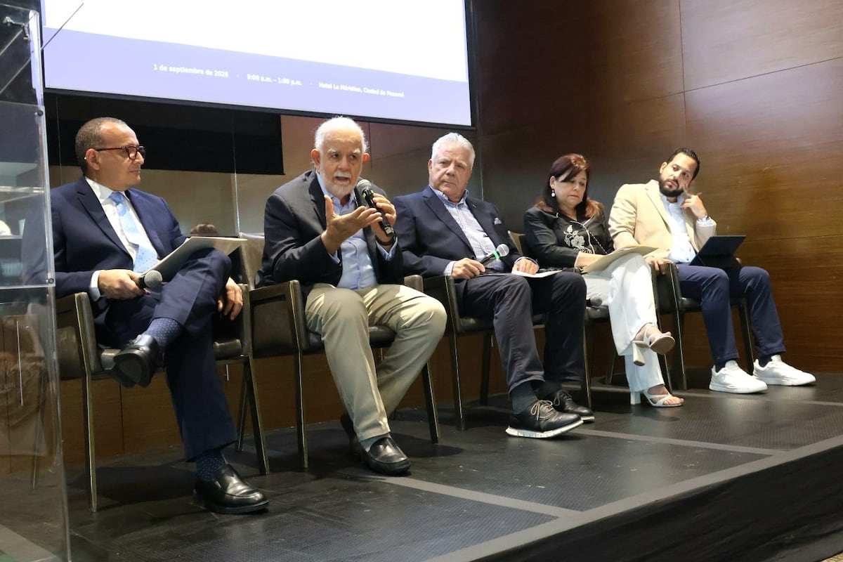 Panamá actualiza su Plan Energético con la mirada puesta en 2040 y en llevar electricidad a 50 mil familias