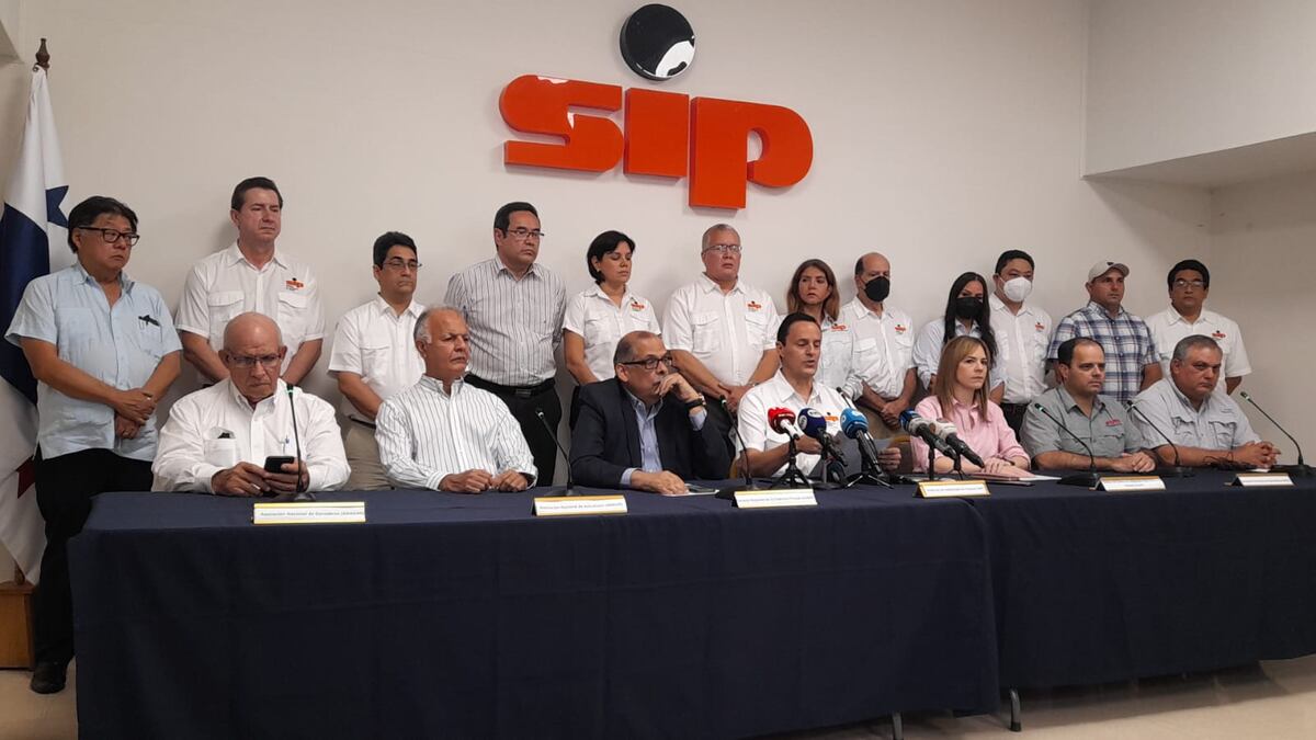 Sector empresarial e industrial piden ser incluidos en la ‘mesa del diálogo por Panamá’