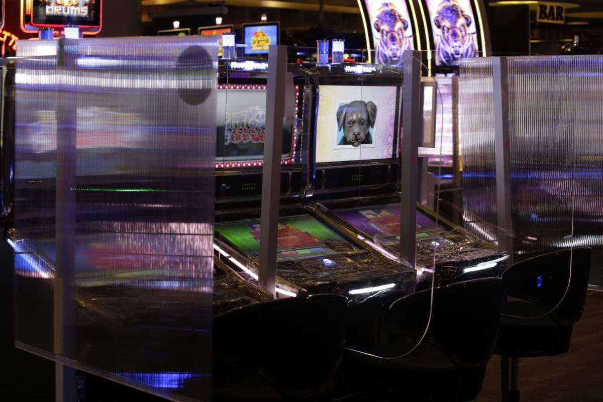 Casinos y salas de cine deberán cerrar en cuarentena