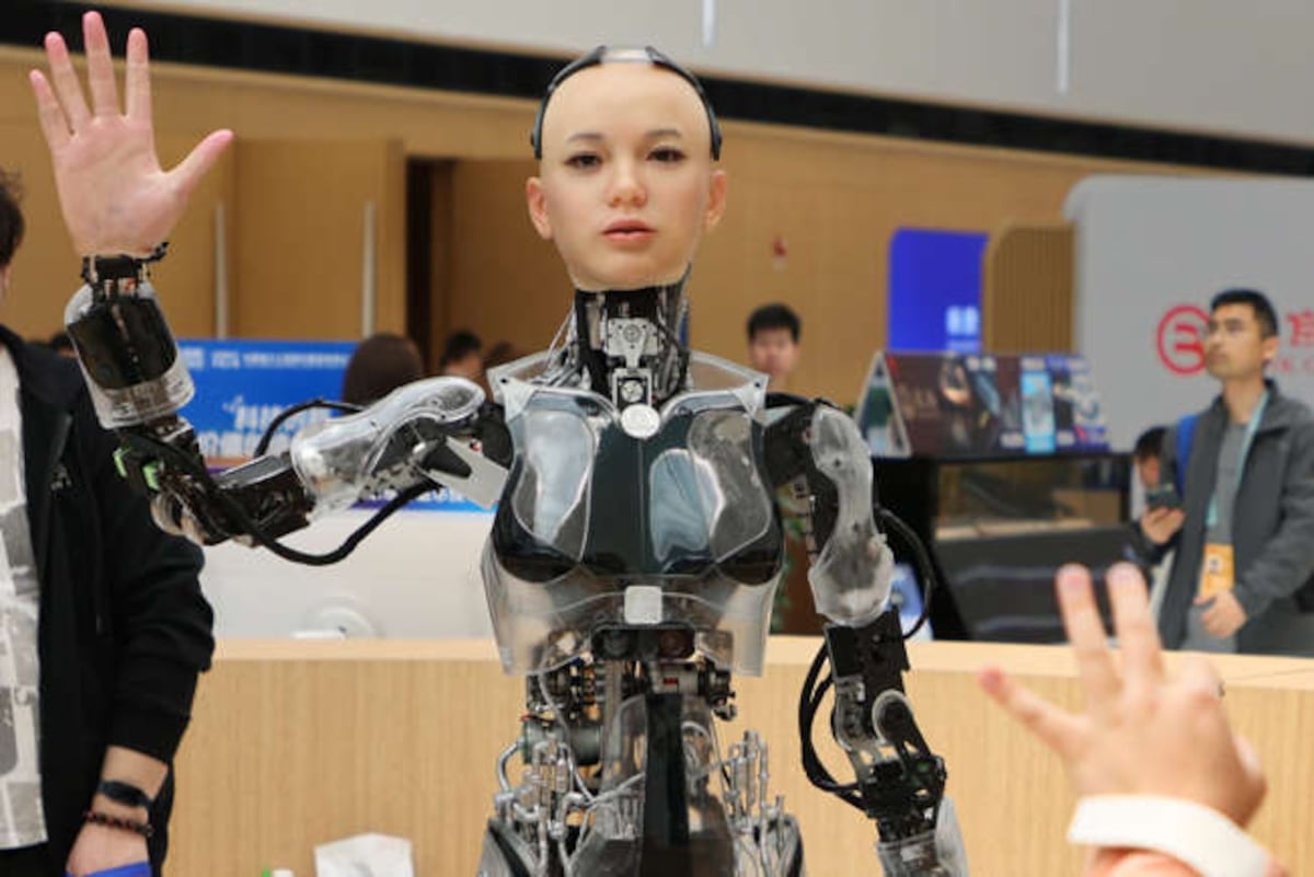¡China saca ventaja! Su ejército de robots industriales arrasa en la guerra comercial con los Gringos 