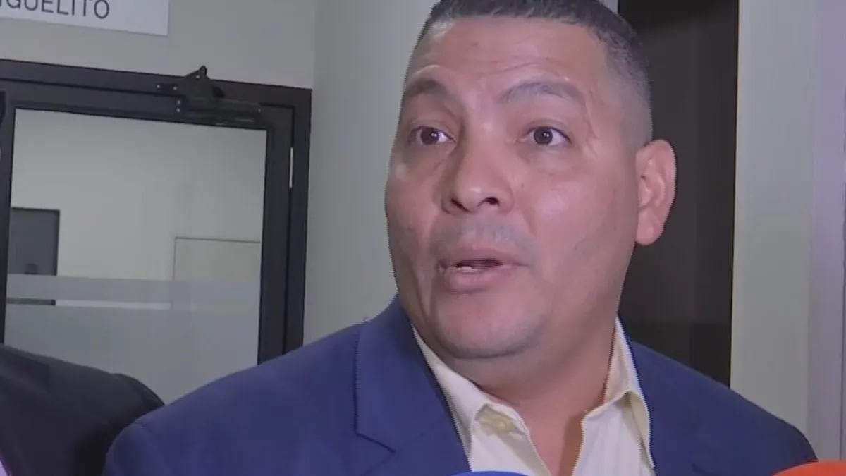 Cheque clonado, dinero desviado y transferencias: Operación Void aprehende a tres personas, entre ellas el repre. de Arnulfo Arias Madrid