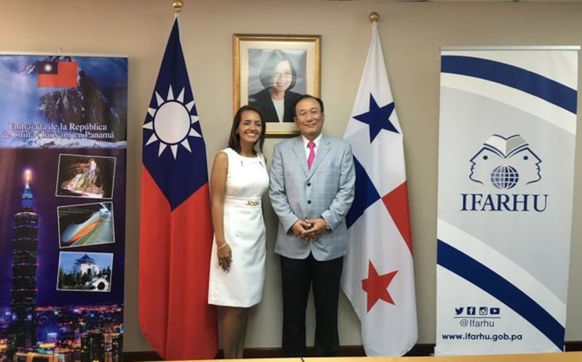 Abren becas para estudiar en China, Taiwán y si no domina el idioma, no importa