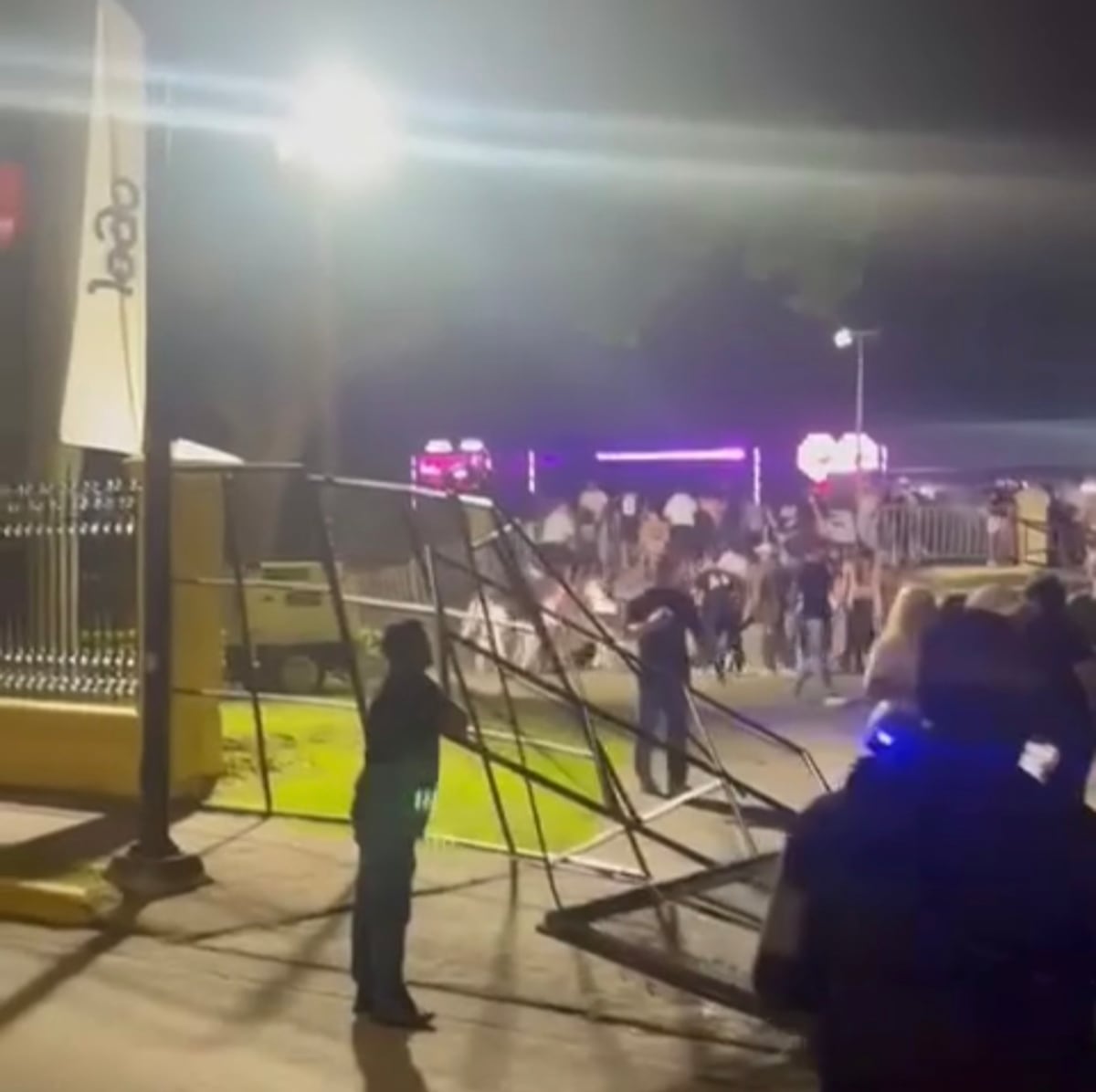 Pánico en Figali: cinco heridos tras tumulto en show de Omar Courtz