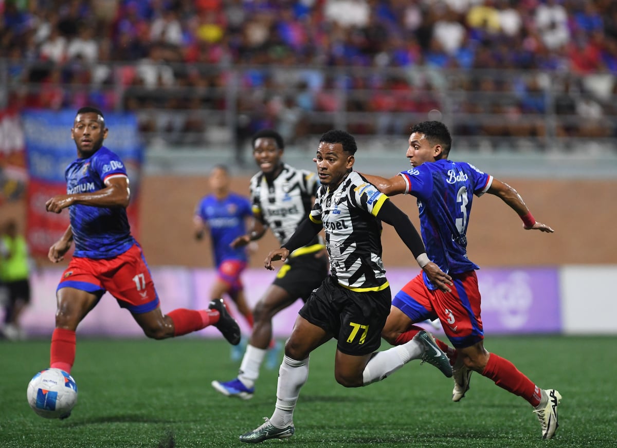 Clásico Panameño al rojo vivo: Tauro hunde a Plaza Amador en su propia casa