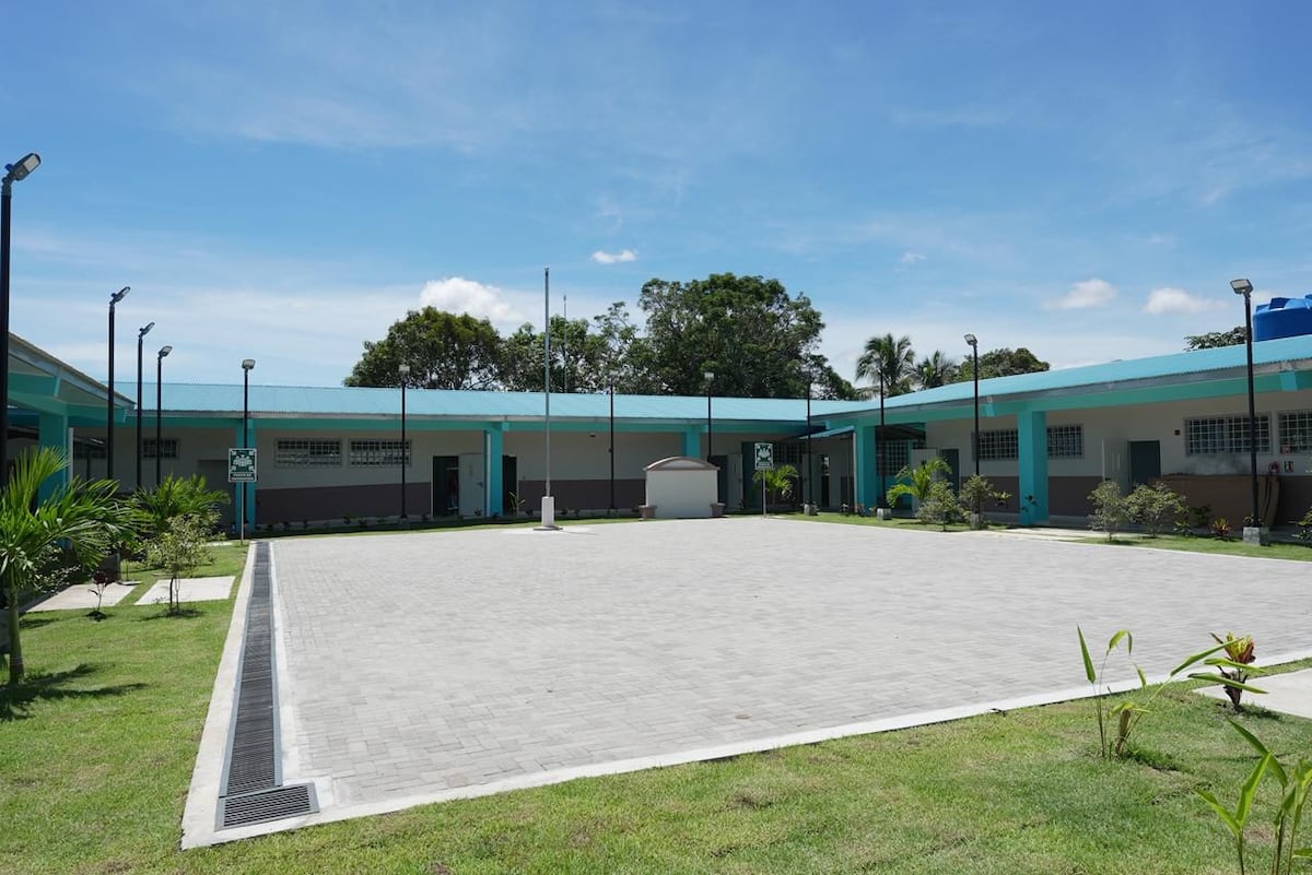 Después de una década, los niños de El Barrero ya no estudian bajo el sol