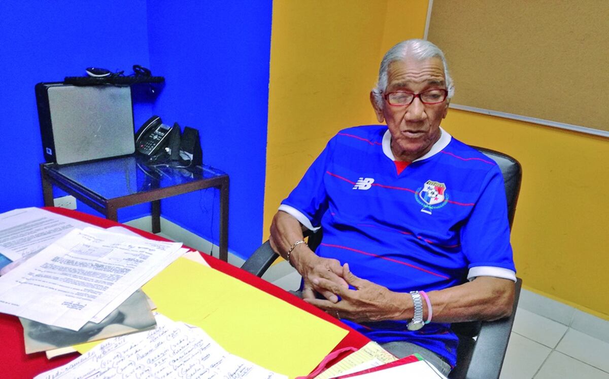 Panameño desahuciado reclama promesa incumplida