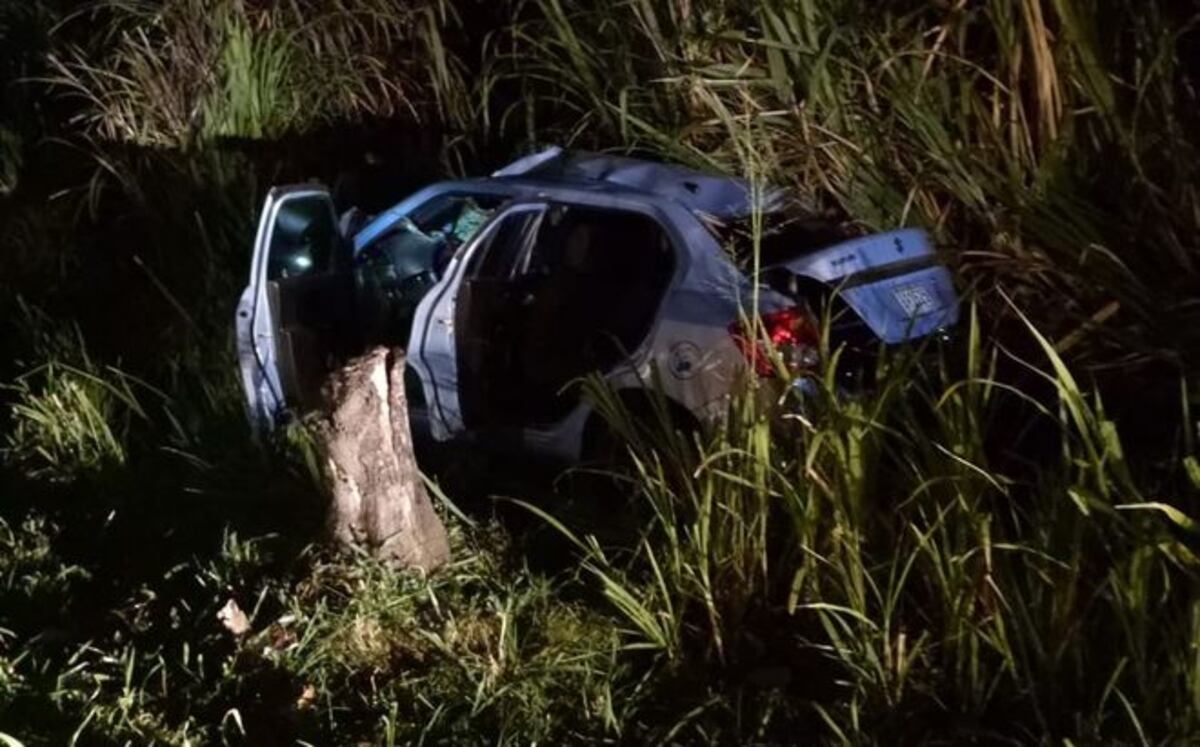 Aparatoroso accidente en la vía deja varios heridos.Precaución