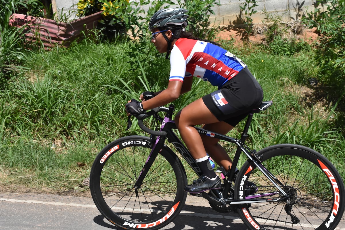 Panameña Argelis Bernal estará en Vuelta “tica” femenina.