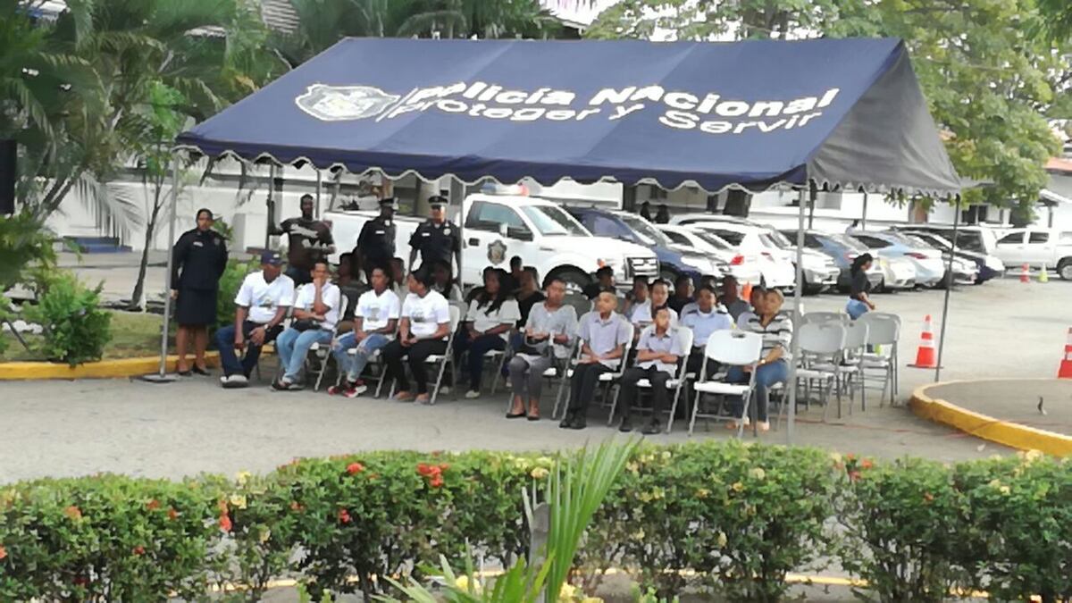 ¡QUÉ TRISTEZA! Dan último adiós a los policías asesinados en Chilibre