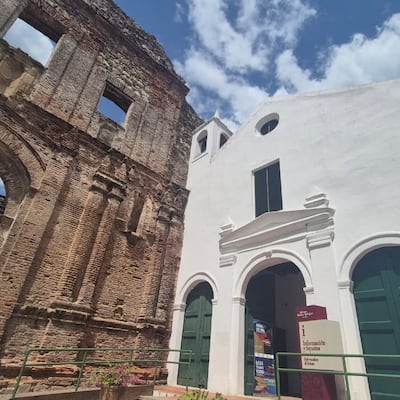 Iglesia de Santo Domingo: símbolo de supervivencia a incendios e historia con el icónico Arco Chato