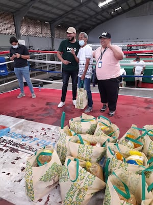 La Navidad se adelantó en el gimnasio de Curundú