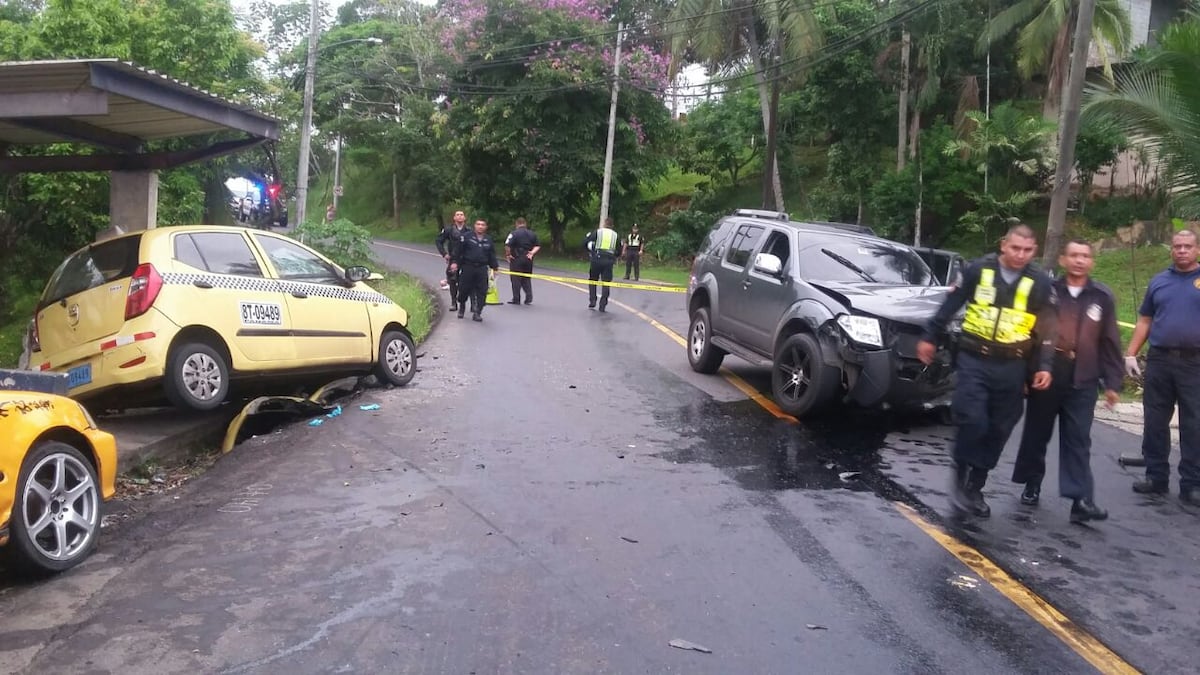 APARATOSO ACCIDENTE.Dos personas mueren por culpa de supuesto conductor borracho