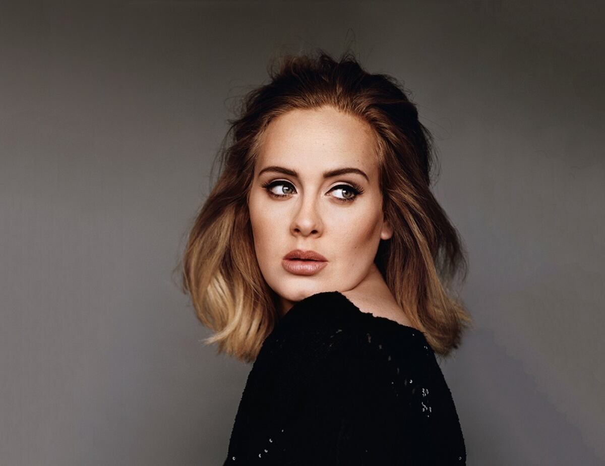 Entrenadora de Adele revela la dieta que ayudó a la cantante a bajar más de 40 kilos