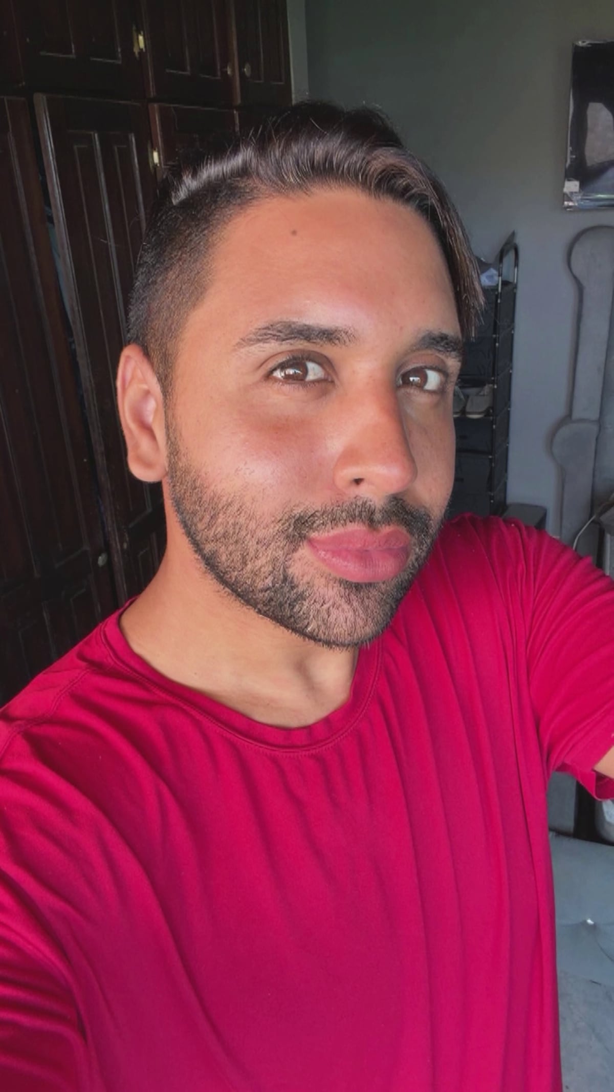 ‘Ellos son gente también’: Yedgar reclama por las comunidades olvidadas tras el sismo