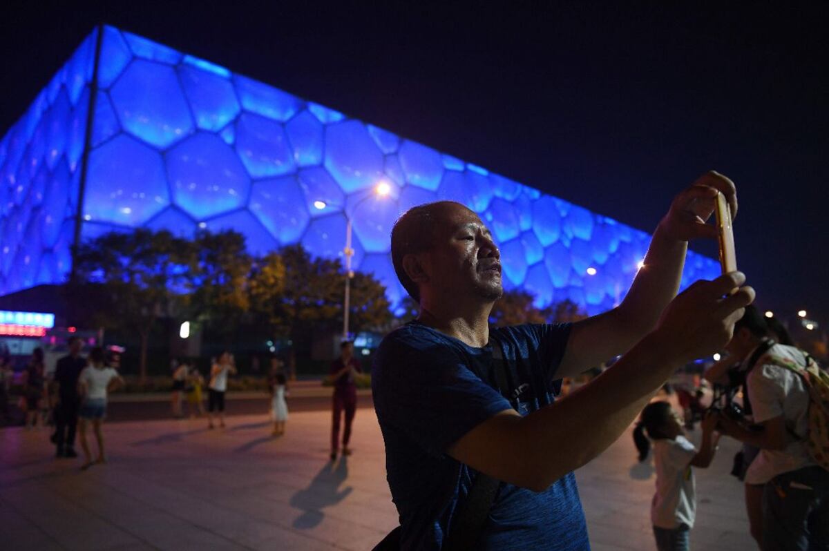 Con nostalgia, chinos celebran una década de Beijing 2008