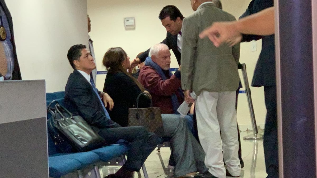 Ricardo Martinelli sale de prisión. Cambian medida cautelar a casa por cárcel