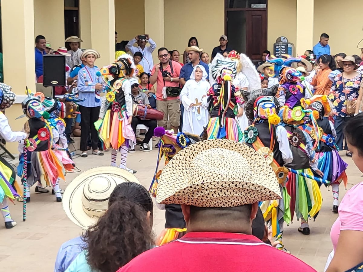 Todo un éxito fue el segundo Festival del Bollo y Chicheme Chorrerano  