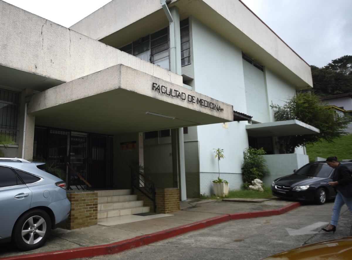 Médicos sin idoneidad desamparados tras aprobar el Examen de Certificación Básica