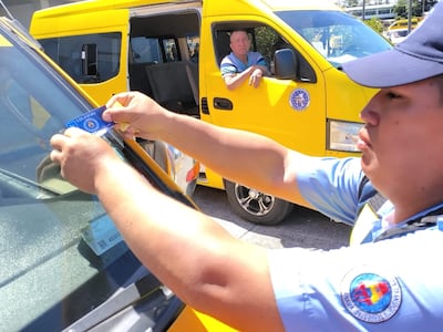 Buses colegiales en Veraguas arrancan verificación de seguridad rumbo al año escolar