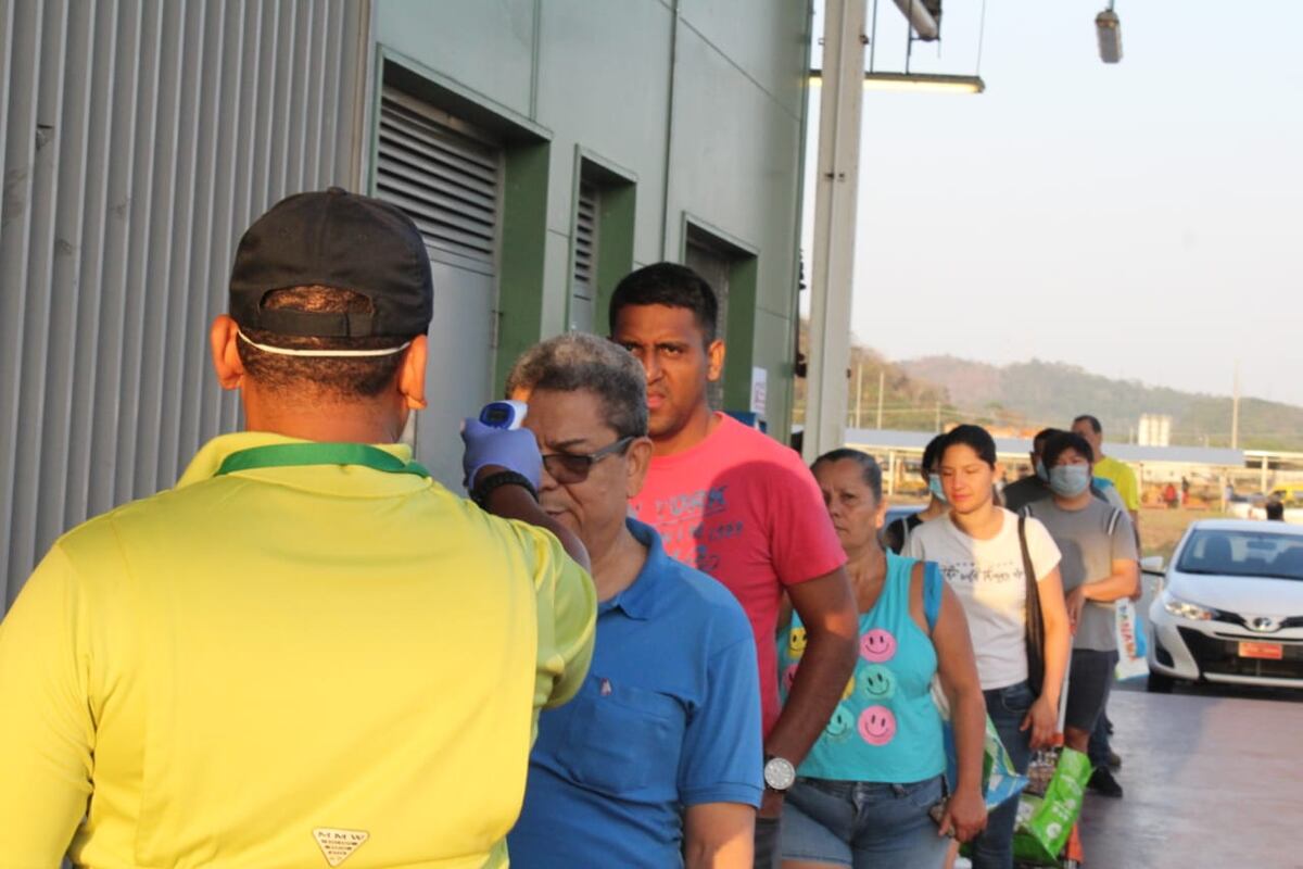 Antes de ingresar a Merca Panamá, es tamizado