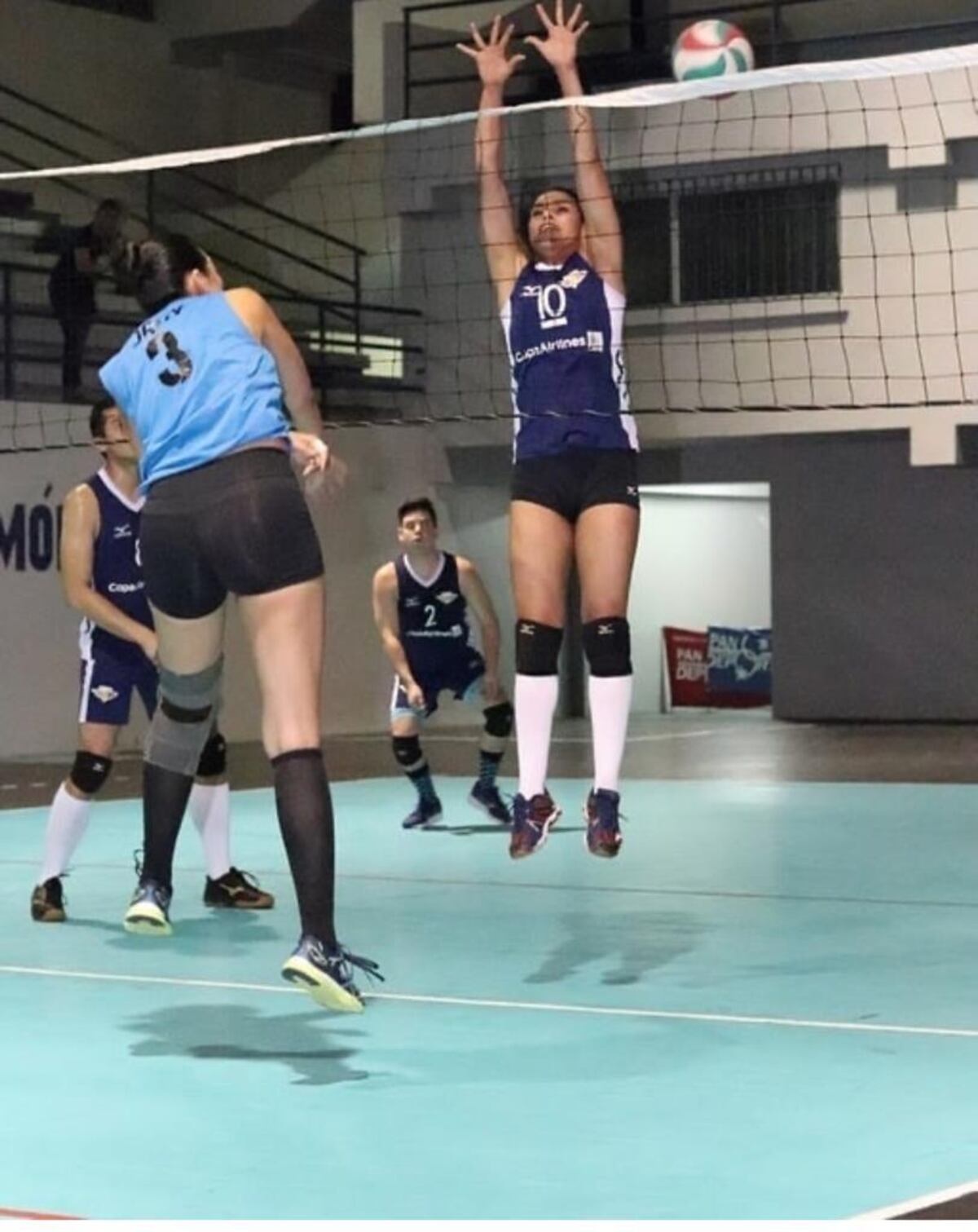 Viene la Liga de Voleibol Mixta Spiker