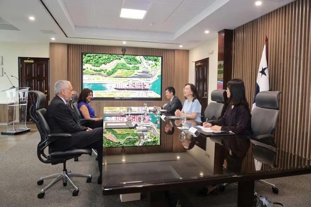 ¡Cara a cara! El Canal de Panamá y China se sientan a hablar de negocios, tecnología y sostenibilidad