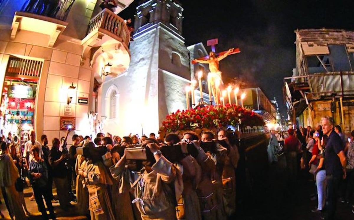 Conmovedor: Encuentro del Cristo Redentor y la Virgen Dolorosa