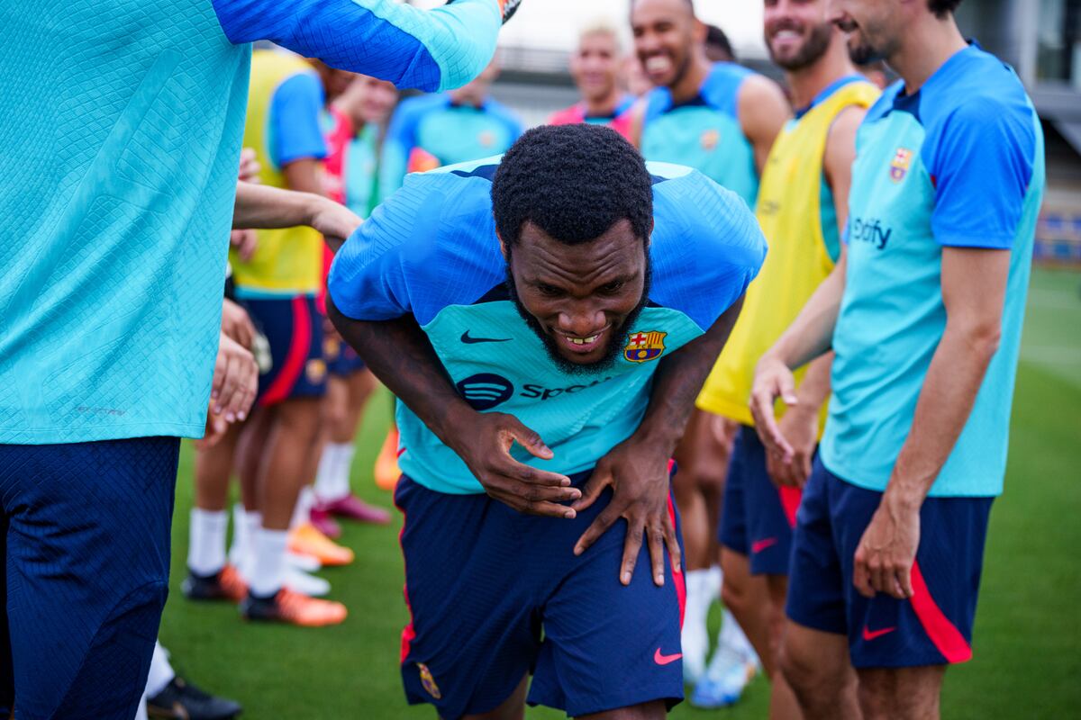 Franck Kessie ya entrenó y es uno más de la plantilla del FC Barcelona