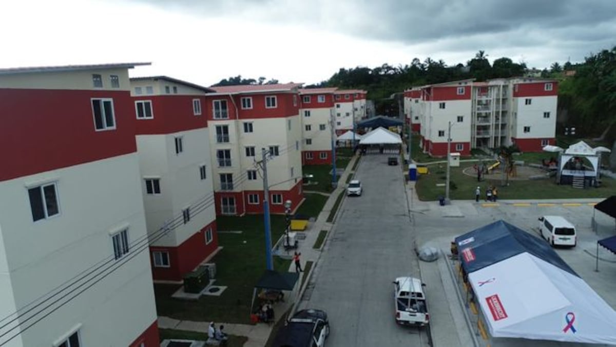 Otro pleque pleque. Cortizo critica, Blandón le da su pa'trás