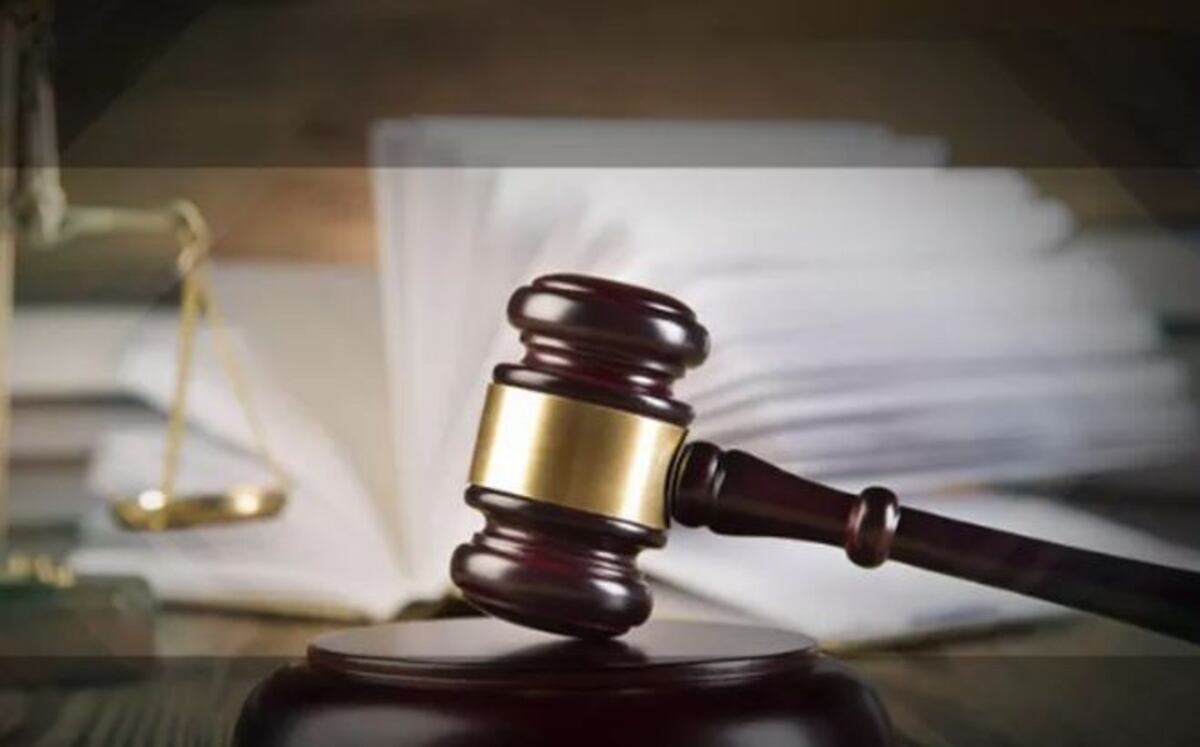 Alvarado se apoderó de un wallet con dinero en efectivo de la víctima 