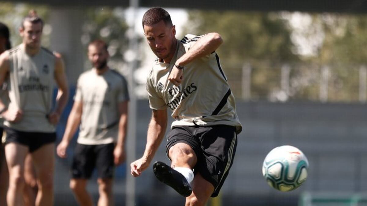 El Madrid sale liquidar LaLiga ante el Villarreal