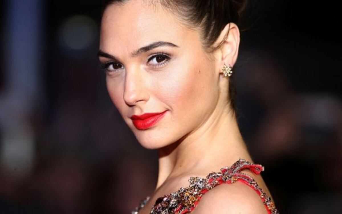 Gal Gadot, una auténtica superheroína en un hospital infantil