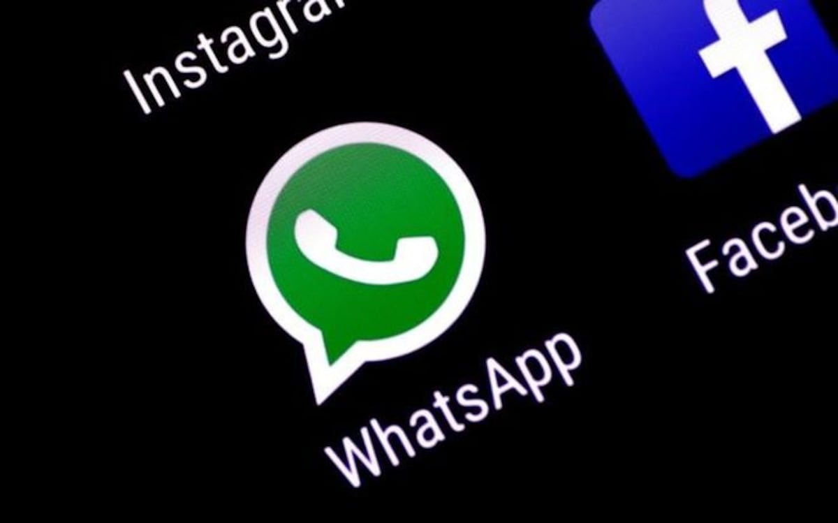 Candentes mensajes de WhatsApp que todo hombre ama recibir