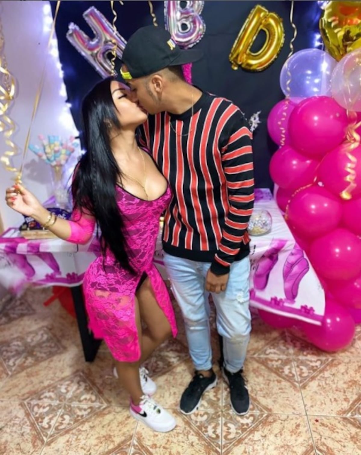 Anyuri y Musulini terminan su mediática relación. Él busca de Dios