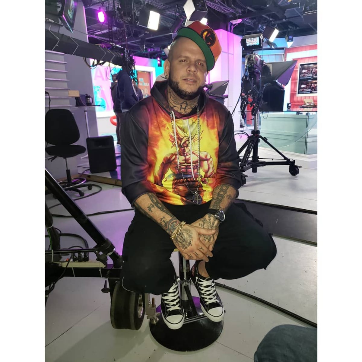 Dinero falso que le allanaron a cantante del patio, le será devuelto este martes. El reguesero explica por qué. Video