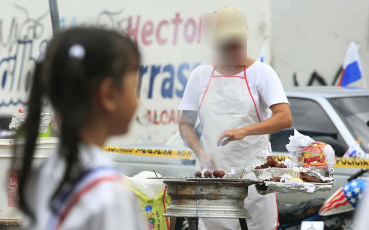 Minsa advierte a vendedores de comida sobre controles sanitarios durante desfiles patrios