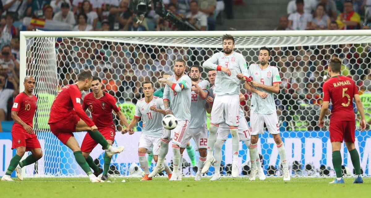 Cristiano Ronaldo anota su primer hat-trick en un Mundial y empata con España