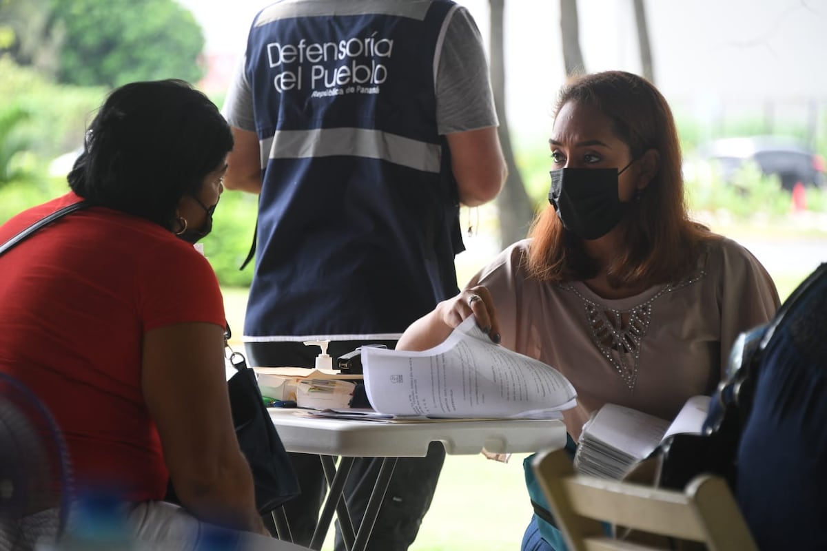 Brindan asesoría legal gratuita para familiares de privados de libertad. Madres que sufren con hijos detenidos, hablan. Videos