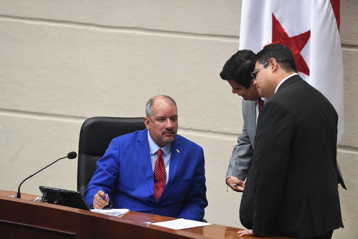 Presidente de la Asamblea Nacional opina sobre las oficinas VIP en polémico búnker de diputados