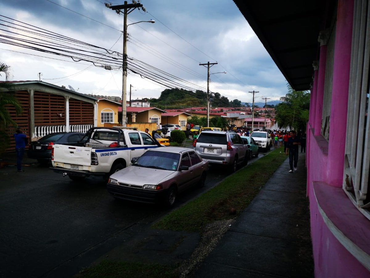 Las autoridades analizan los estragos que causó la inundación de Plaza Valencia