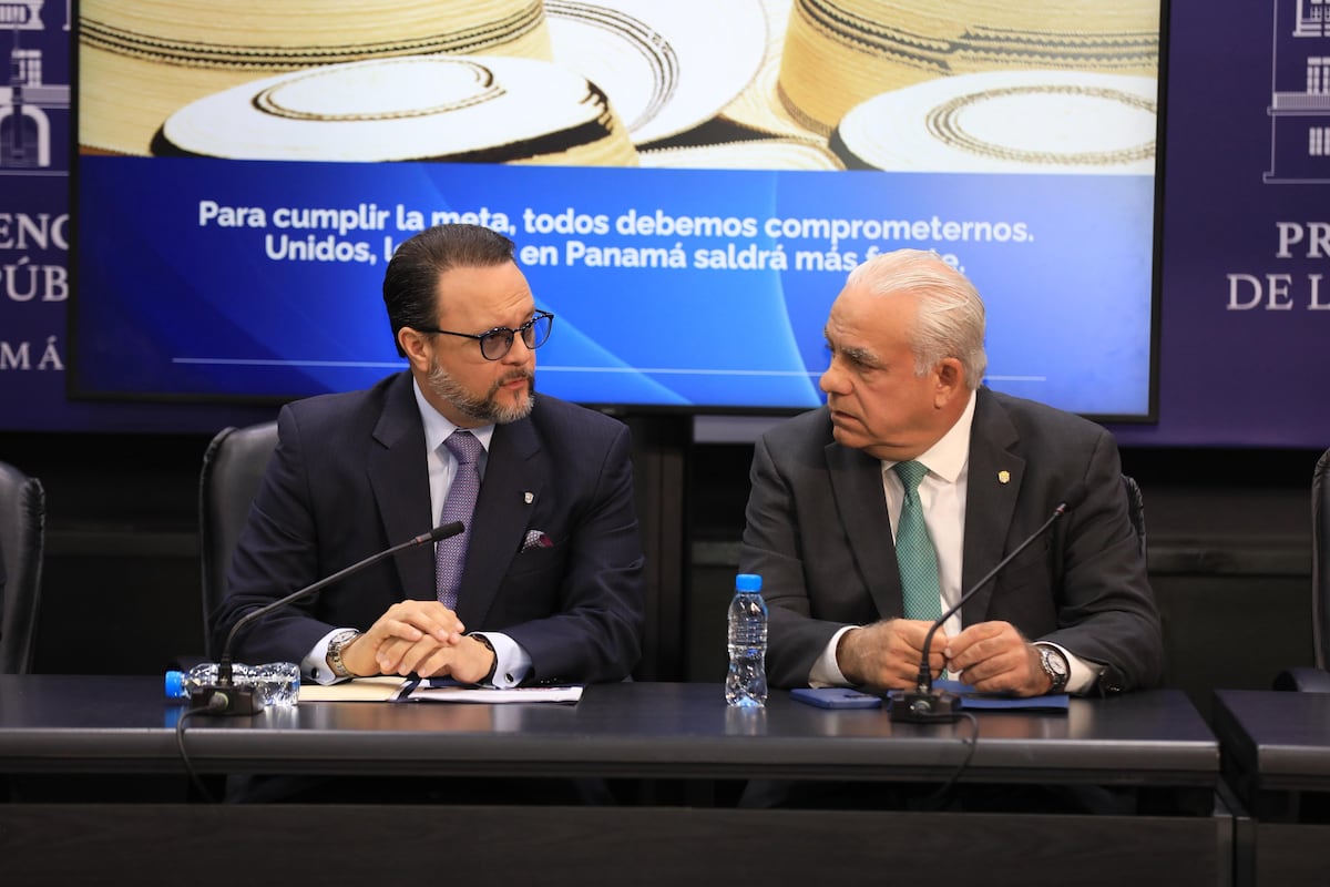 Gobierno mete mano a reglamentos de alimentos: lácteos, carnes y granos en la mira