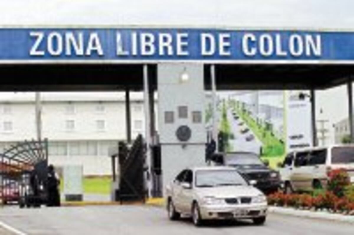 Seguridad de una bodega en la Zona Libre de Colón se da un escopetazo